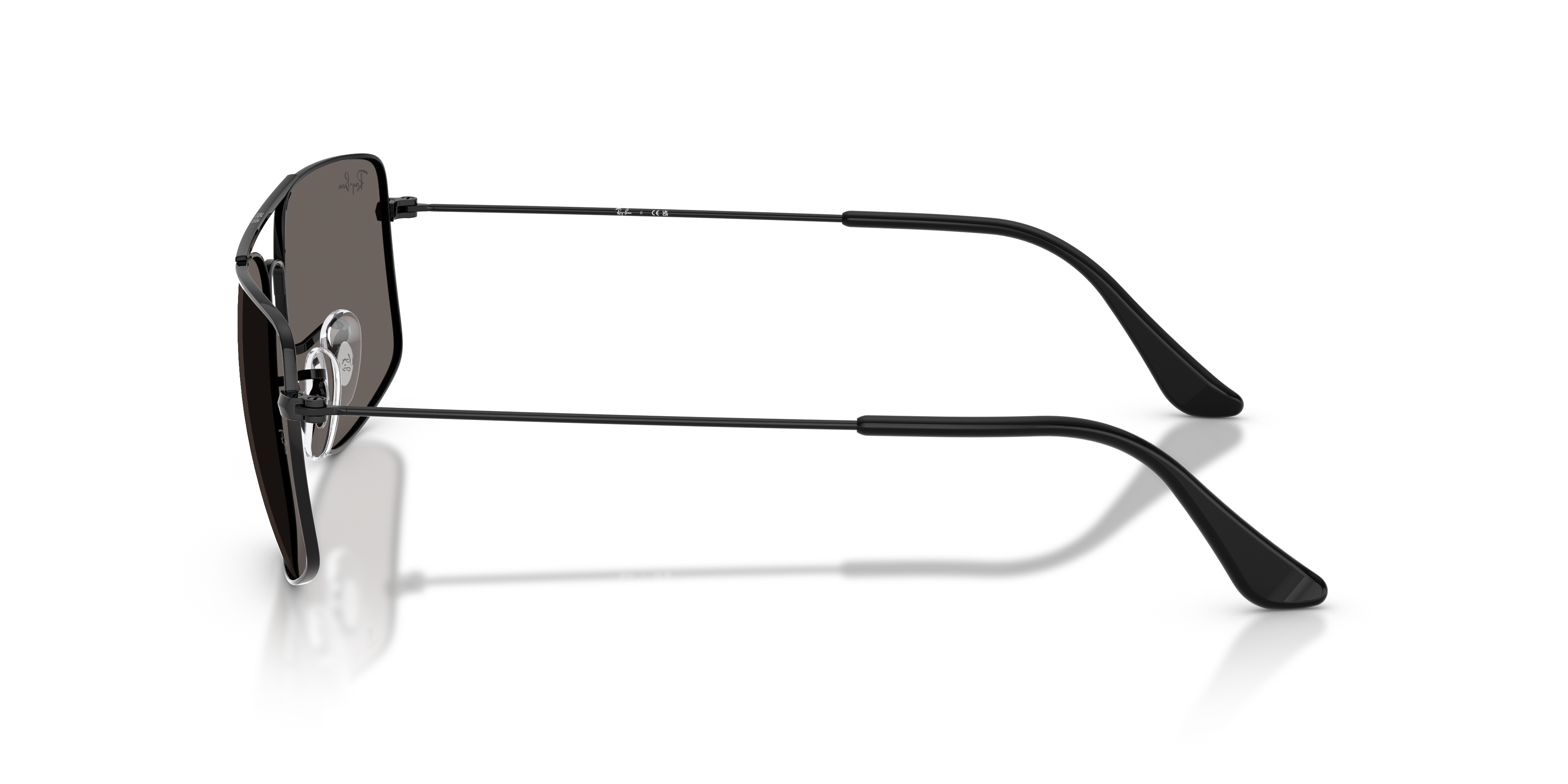 Ray-Ban RB3779 002/B1 Explorer 3 